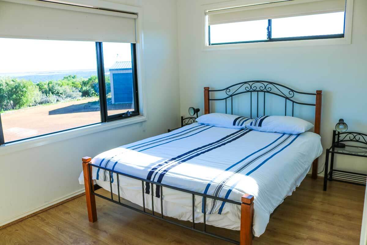 Three Sands - Accommodation in Bremer Bay - 241 Black Rocks Road