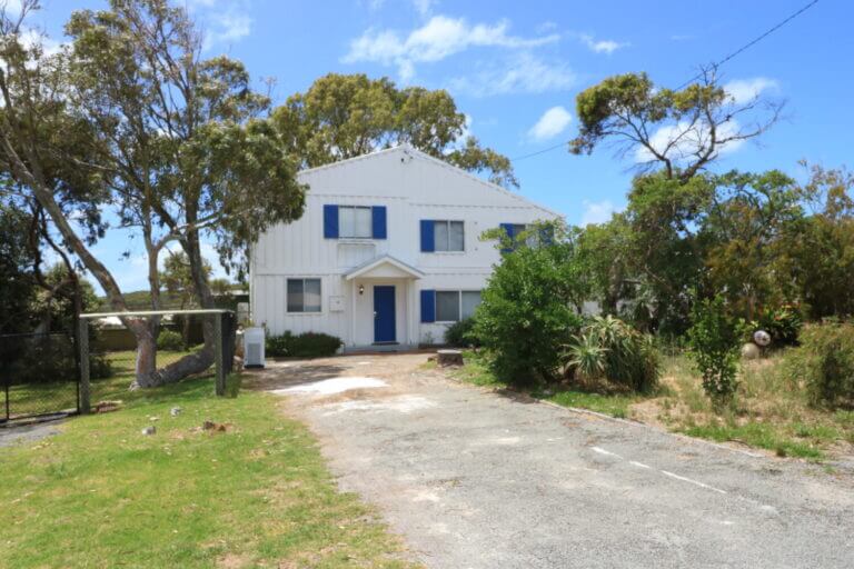 Bremer Beach House - Accommodation in Bremer Bay - 18 Susan Street